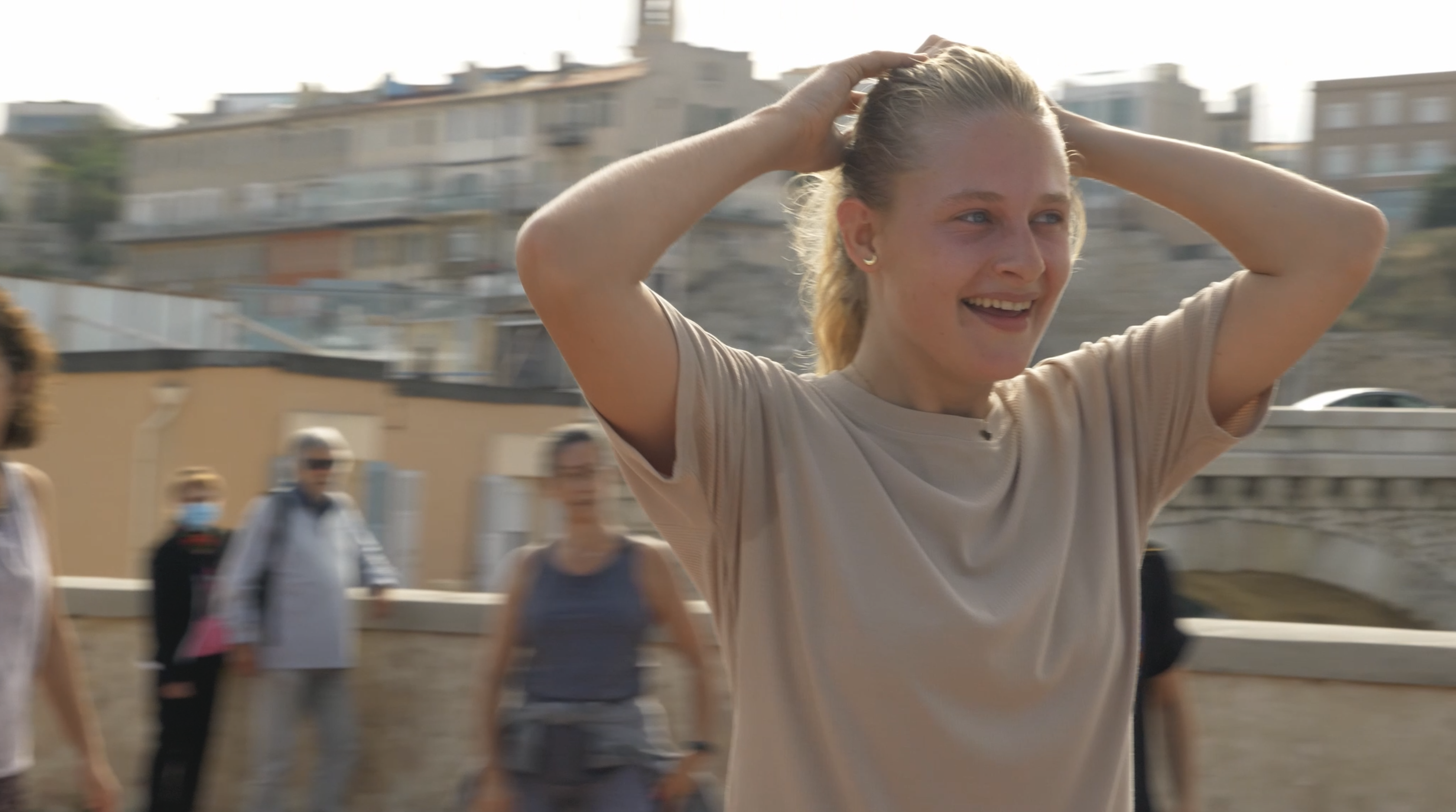 Sophie dans DENSE de Gabrielle Giraud